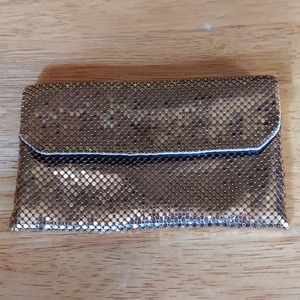 Gold metallic small purse..